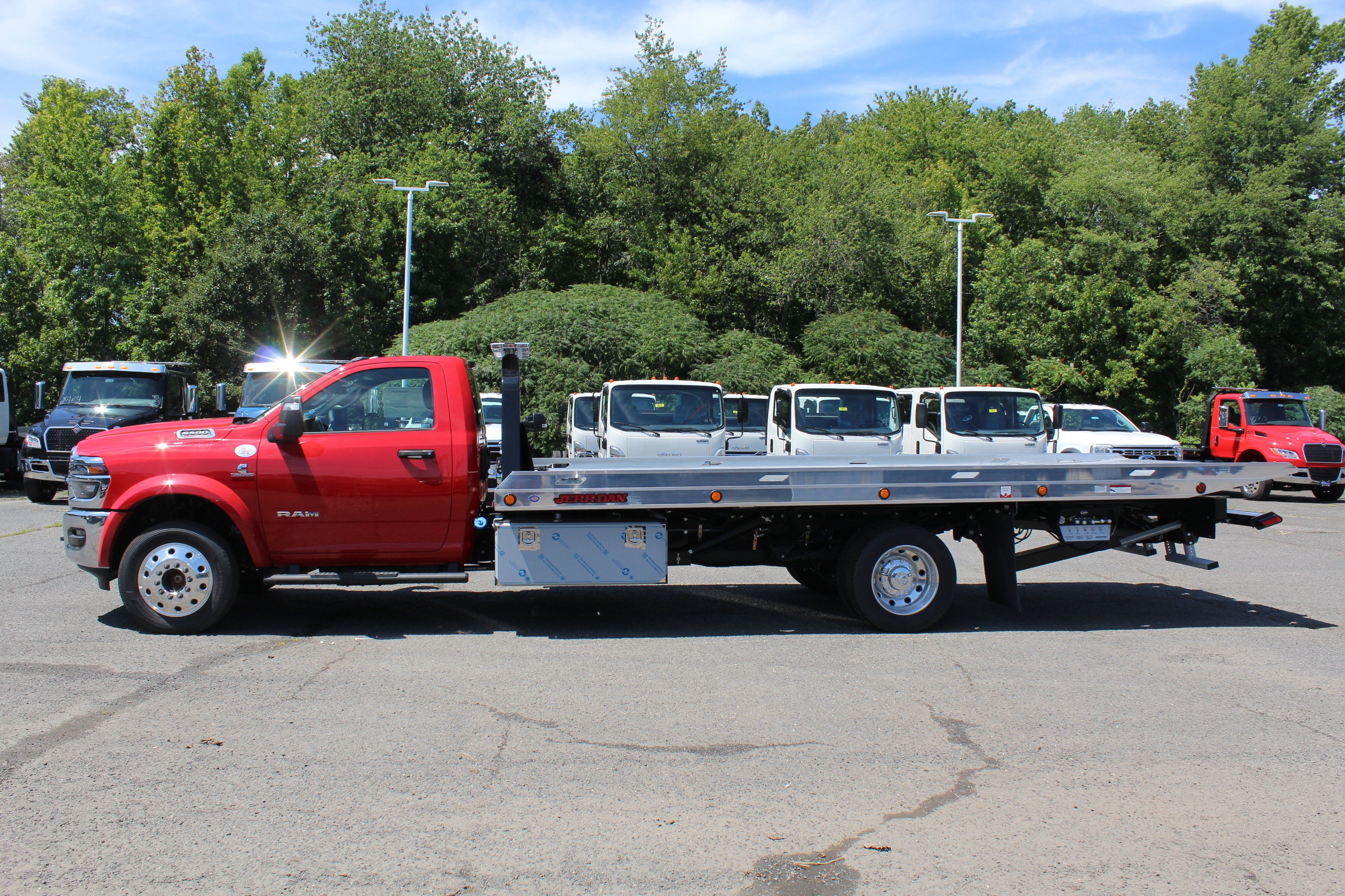 2026 RAM 5500 Jerr-Dan 6-Ton Aluminum XLP SD Carrier