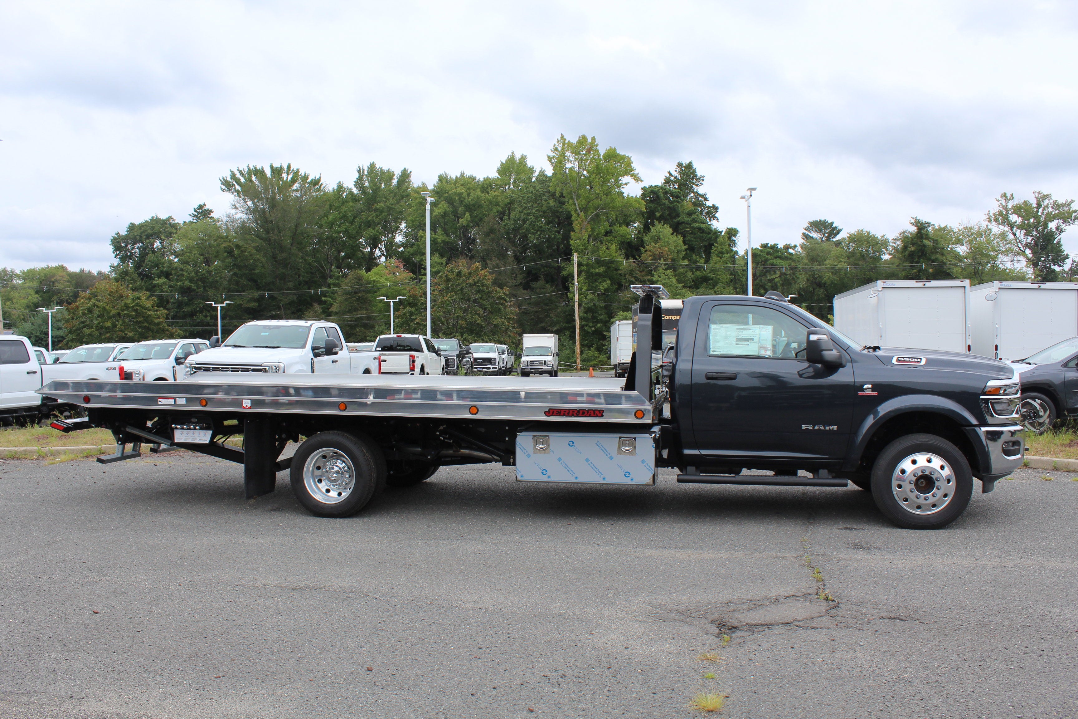 2026 RAM 5500 Jerr-Dan 6-Ton Aluminum XLP SD Carrier