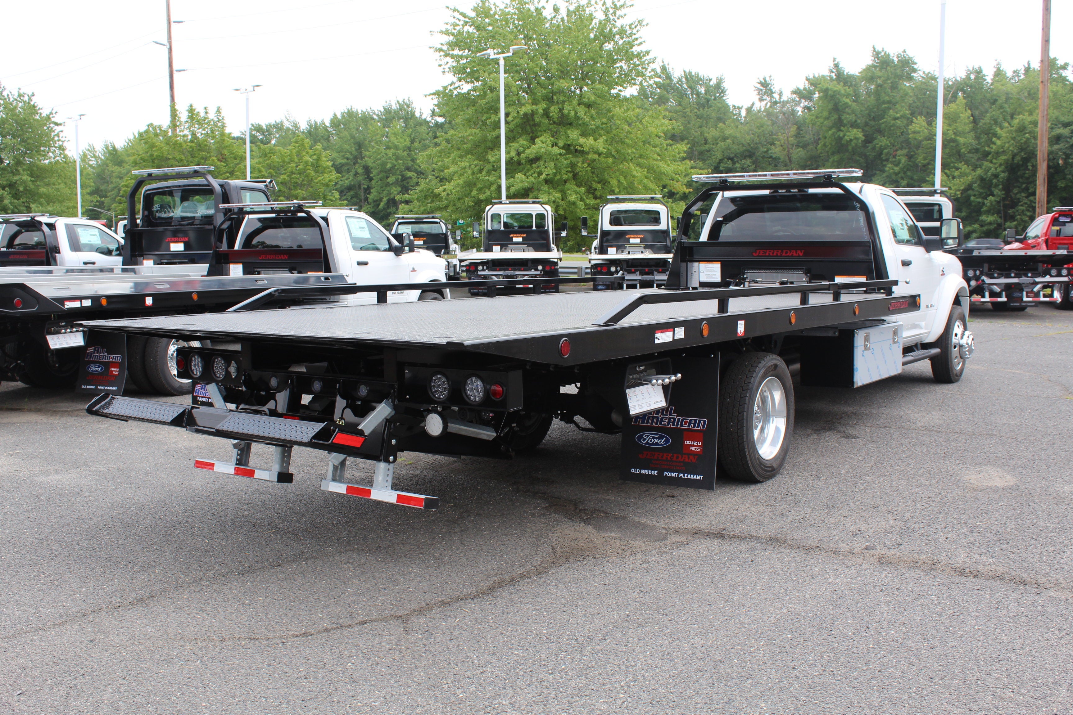 2026 RAM 5500 Jerr-Dan 6-Ton Steel XLP SD Carrier