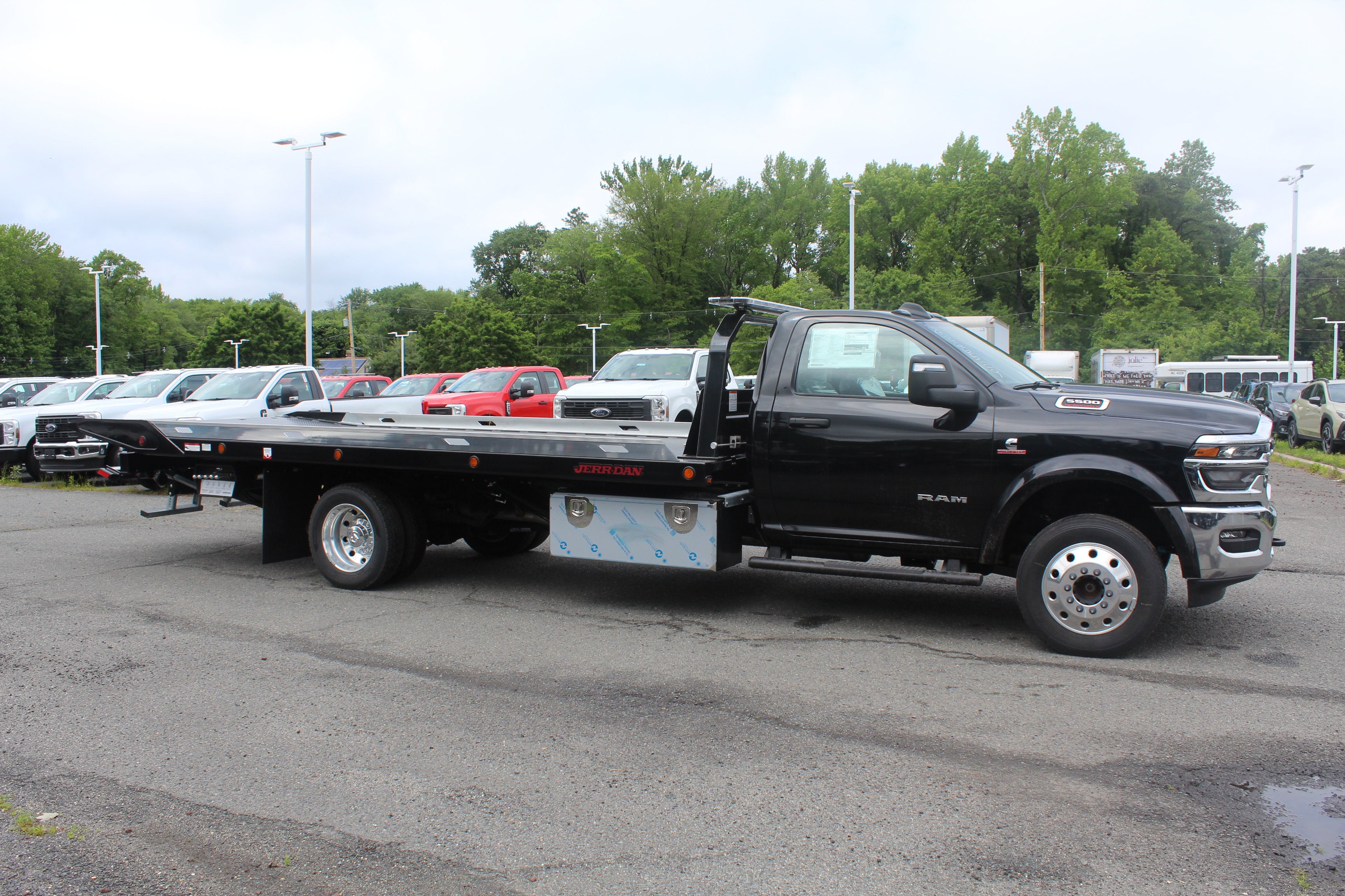 2026 RAM 5500 Jerr-Dan 6-Ton Dual-Angle Steel XLP SD Carrier