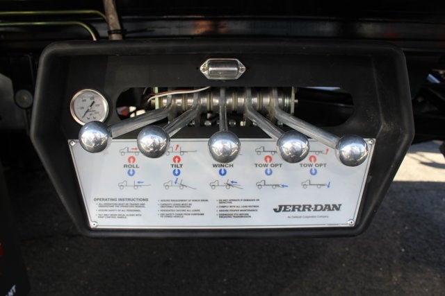 2025 International MV607 22 FT Aluminum 4x2 Carrier Jerr-Dan