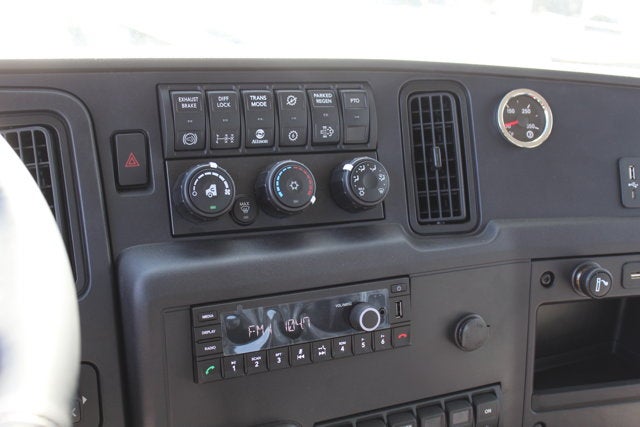 2025 International MV607 22 FT Aluminum 4x2 Carrier Jerr-Dan