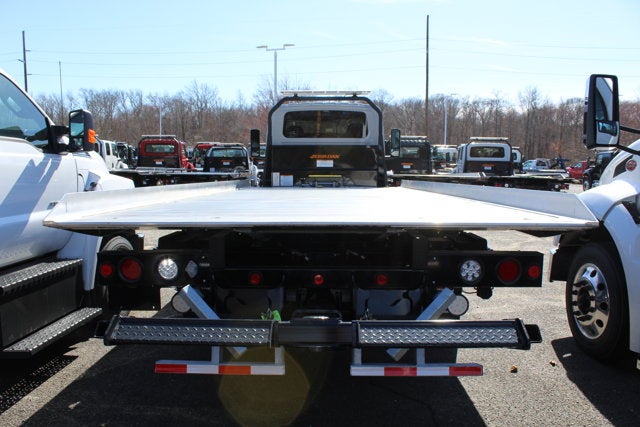 2025 International MV607 22 FT Aluminum 4x2 Carrier Jerr-Dan