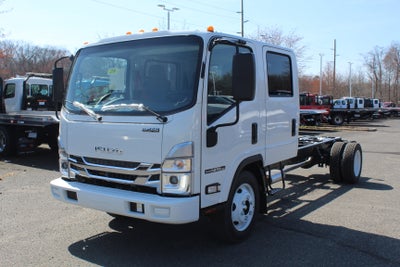 2027 Isuzu NPR Base