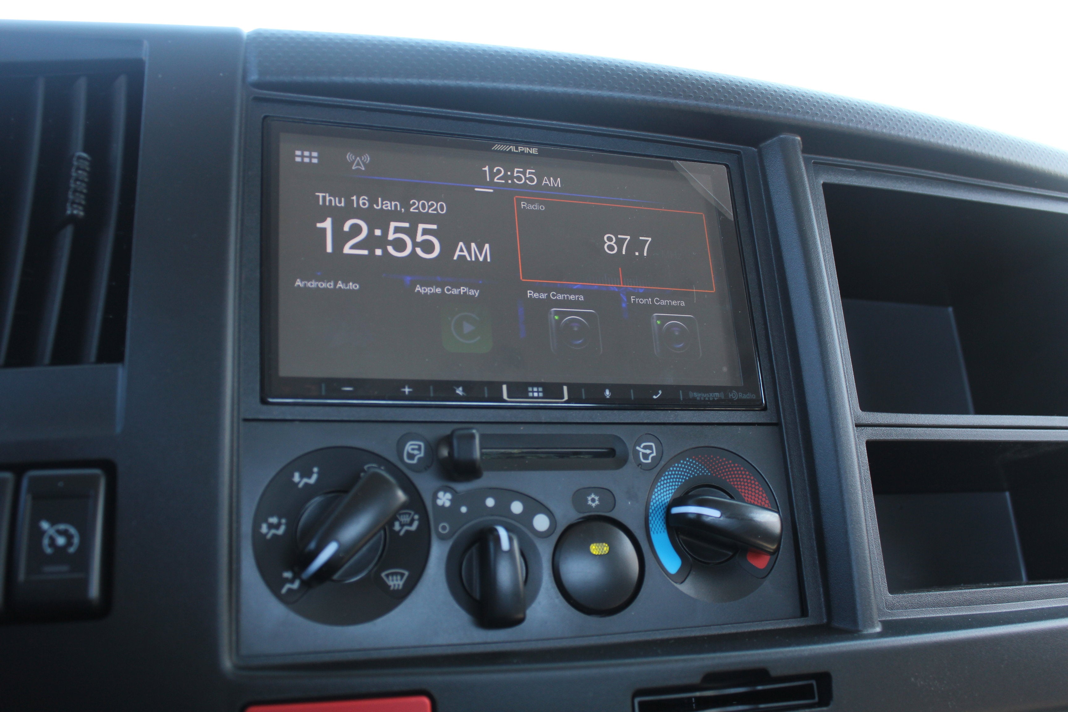 2026 Isuzu NPR Base