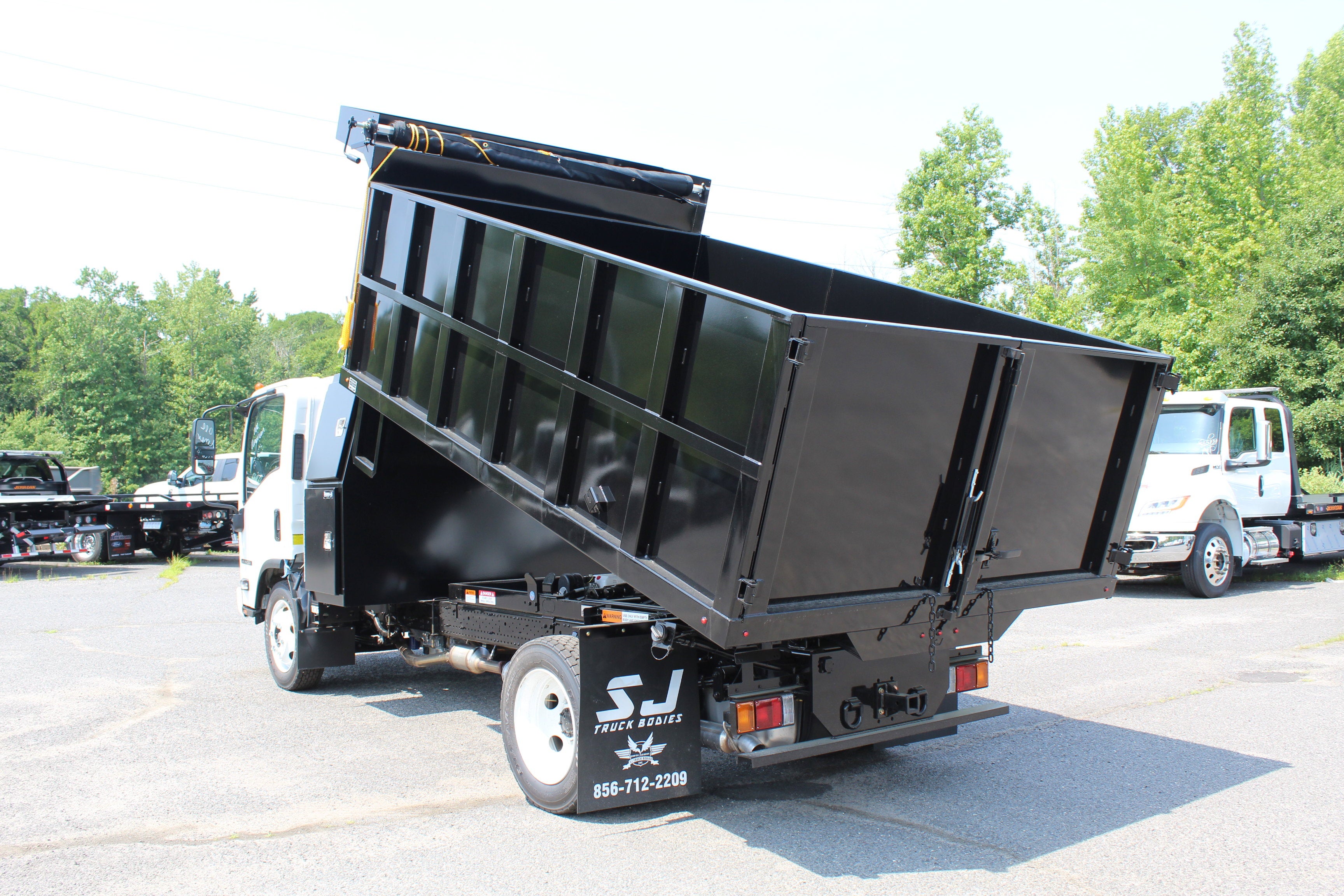 2026 Isuzu NQR 12 FT Steel Landscape
