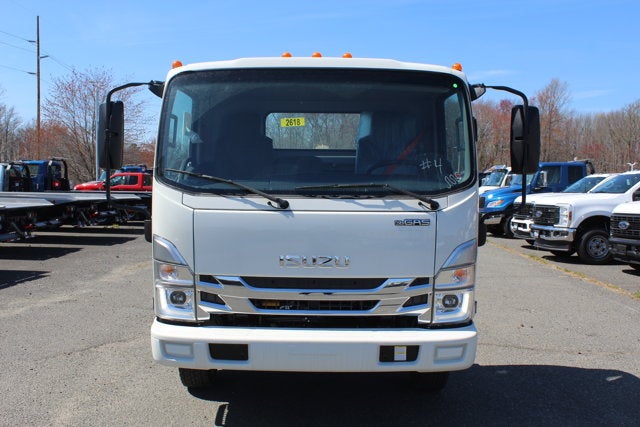 2026 Isuzu NS4 Base