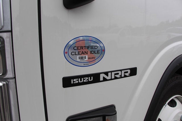 2024 Isuzu NRR 20 FT Box w/ ICC Bumper