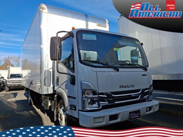 2024 Isuzu NRR 20 FT Box w/ ICC Bumper