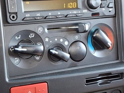 2024 Isuzu NRR 16 FT Box w/ ICC Bumper