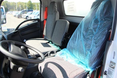 2024 Isuzu NRR 20 FT Box w/ Step Bumper