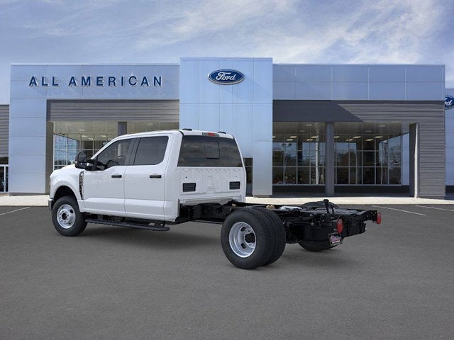 2026 Ford Super Duty F-350 DRW XL Service Body