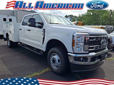 2026 Ford Super Duty F-350 DRW XL