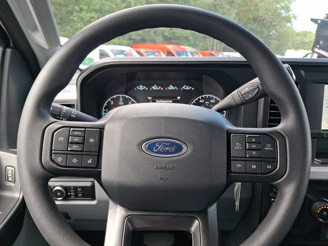 2026 Ford Super Duty F-350 DRW XL