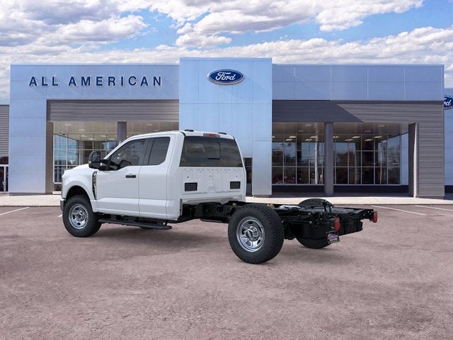 2026 Ford Super Duty F-350 SRW XL
