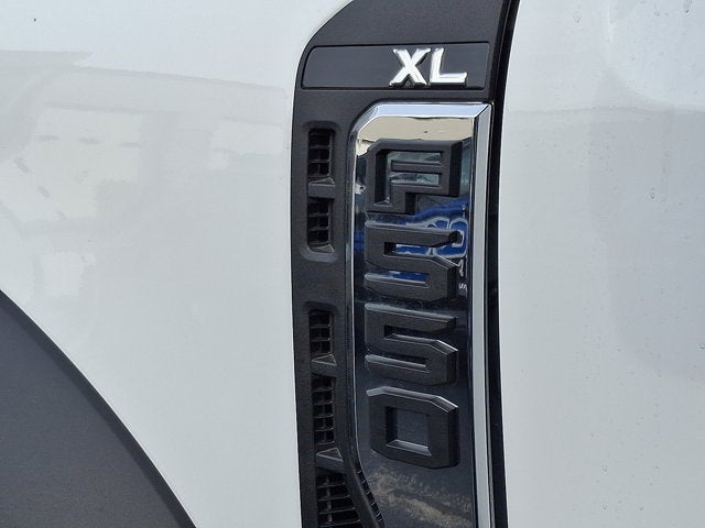 2025 Ford Super Duty F-550 DRW XL 12 FT HD Stakeless Landscaper