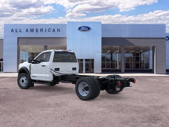 2026 Ford Super Duty F-550 DRW XLT