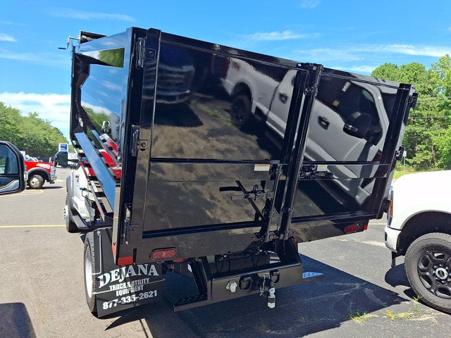 2026 Ford Super Duty F-550 DRW XLT