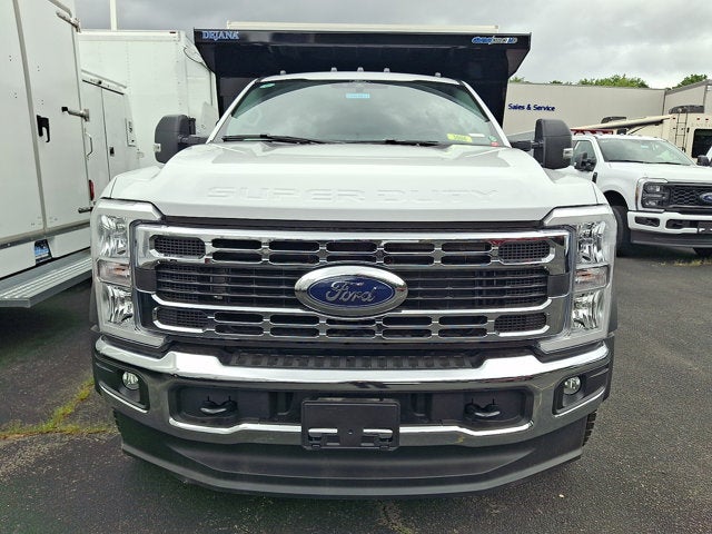 2026 Ford Super Duty F-550 DRW XLT