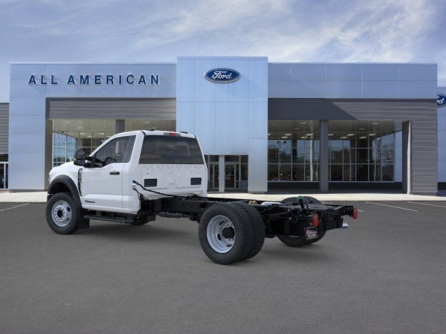 2026 Ford Super Duty F-550 DRW XLT