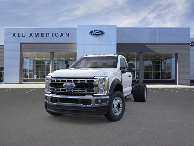 2026 Ford Super Duty F-550 DRW XLT
