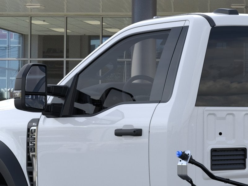 2026 Ford Super Duty F-550 DRW XL