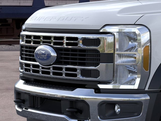 2026 Ford Super Duty F-550 DRW XL