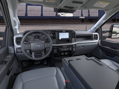 2026 Ford Super Duty F-550 DRW XL