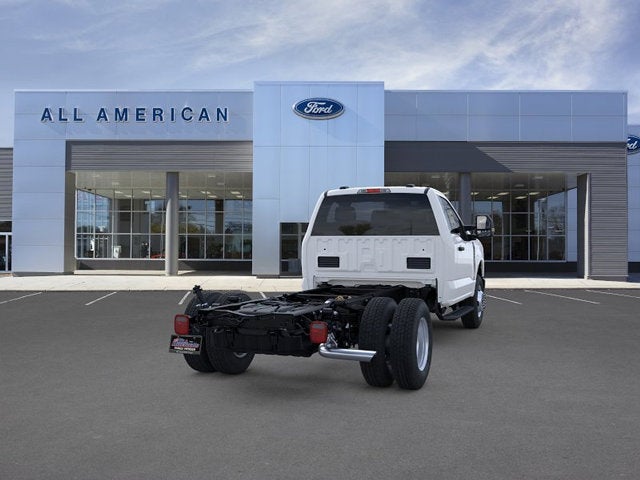 2026 Ford Super Duty F-350 DRW XL