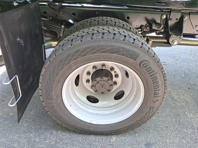 2026 Ford Super Duty F-550 DRW XLT