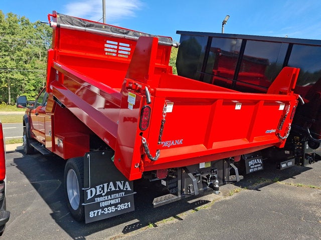 2027 Ford Super Duty F-550 DRW XLT