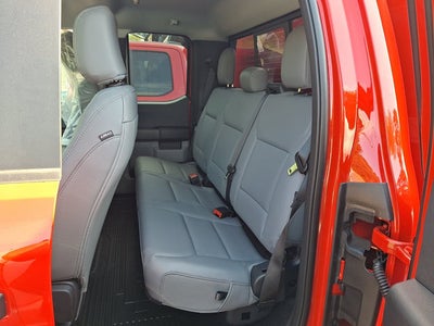 2027 Ford Super Duty F-550 DRW XLT