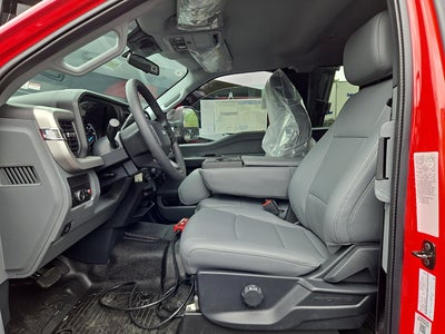 2027 Ford Super Duty F-550 DRW XLT