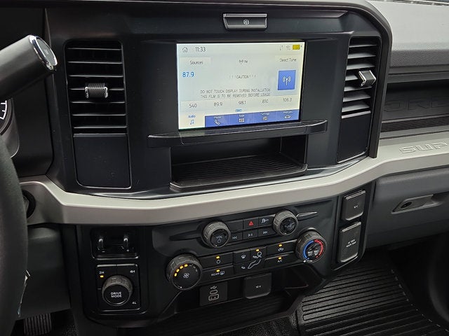 2027 Ford Super Duty F-550 DRW XLT