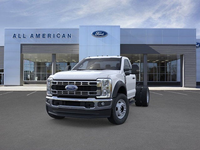 2026 Ford Super Duty F-550 DRW XLT