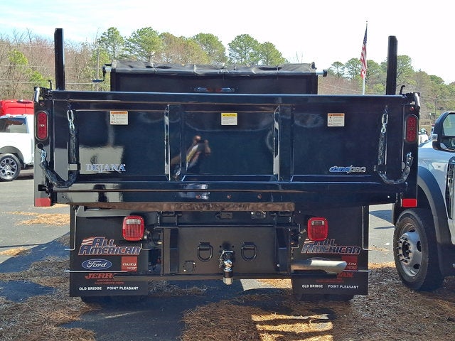 2026 Ford Super Duty F-550 DRW XLT