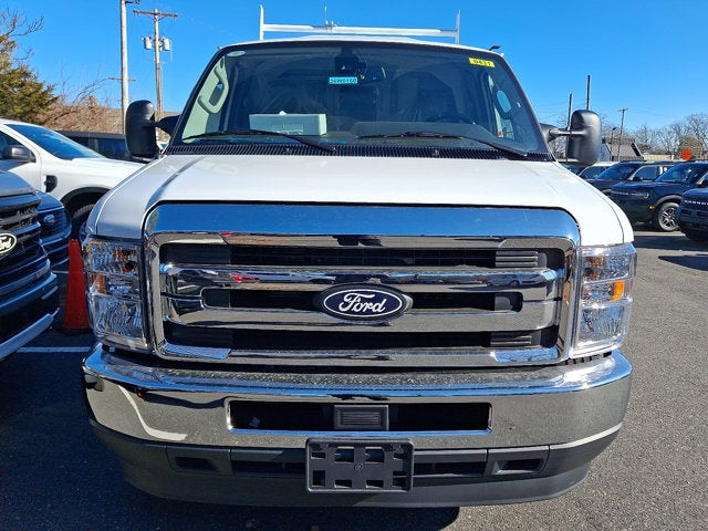 2026 Ford E-Series Cutaway Base