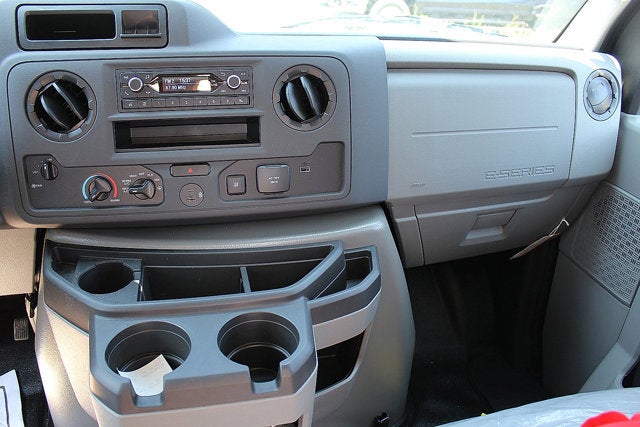 2026 Ford E-Series Cutaway 12 FT Aerocell Box