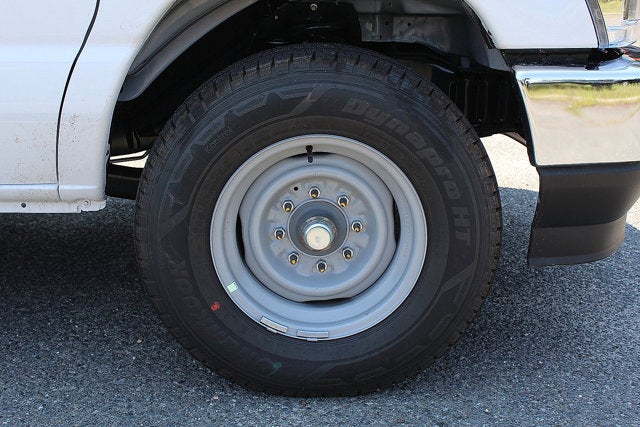 2026 Ford E-Series Cutaway 12 FT Aerocell Box