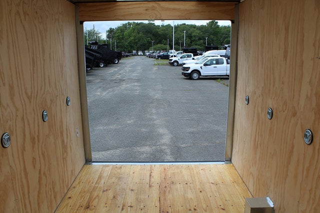 2026 Ford E-Series Cutaway 12 FT Aerocell Box