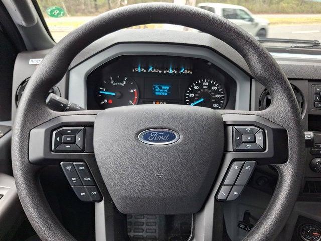 2027 FORD MEDIUM TRUCK F750 Base