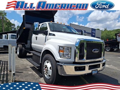 2027 Ford F750 10 FT 5/7 Dump w/ L PACK
