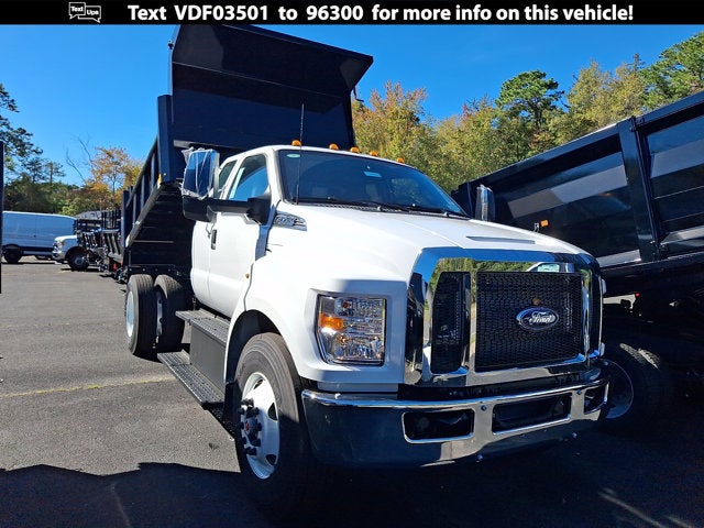 2027 FORD MEDIUM TRUCK F750 Base
