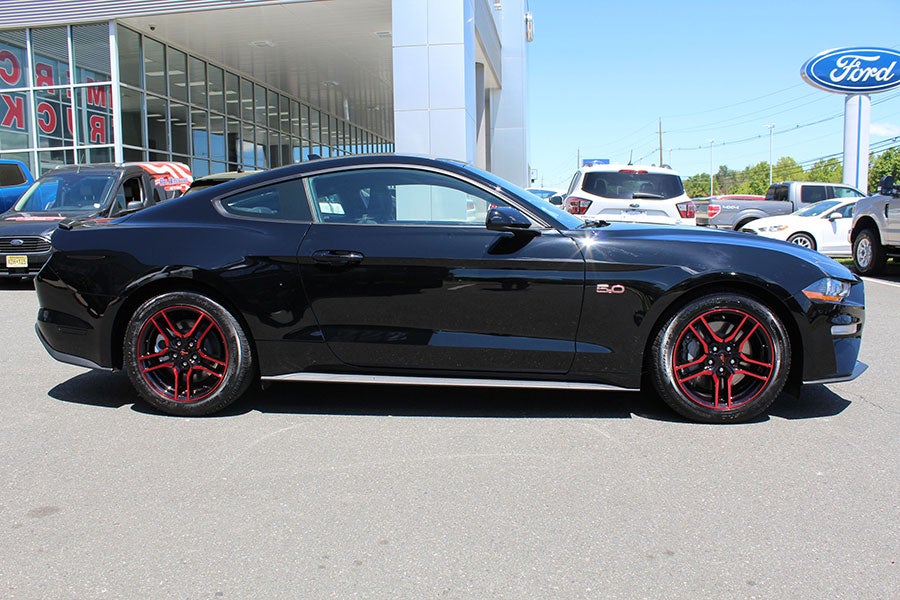 Ford Mustang GT